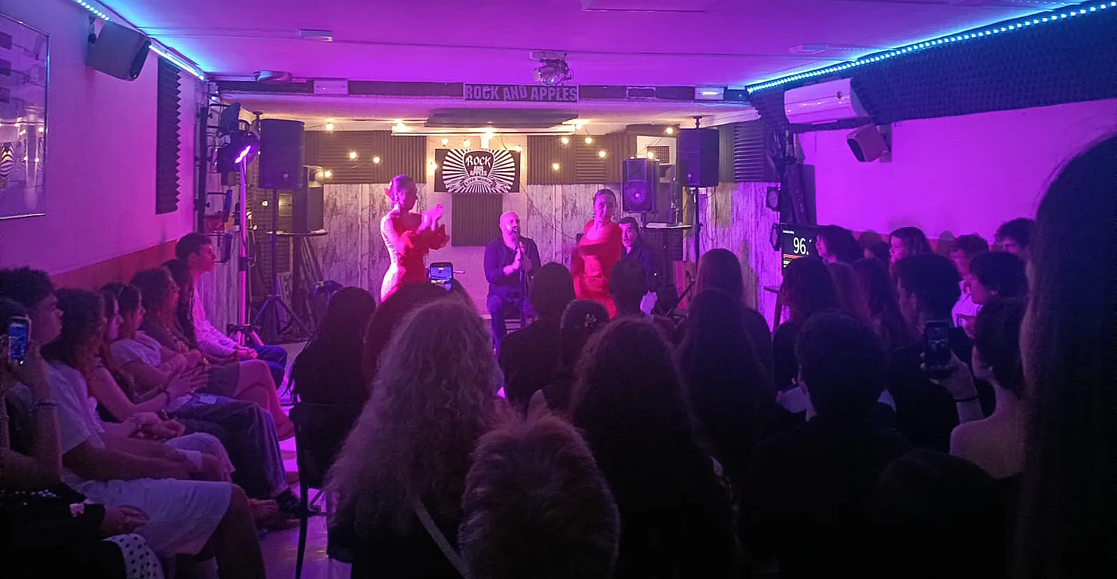 Concierto en directo en Rock & Apples